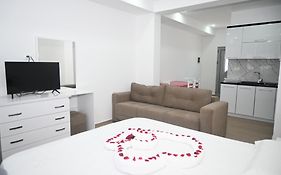 Lux Apartments