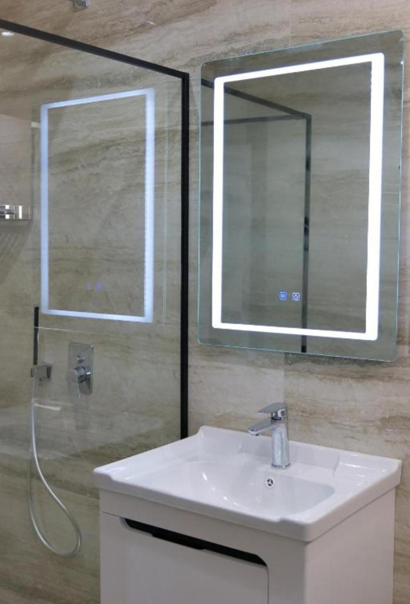 Lux Apartments Ксамил Екстериор снимка